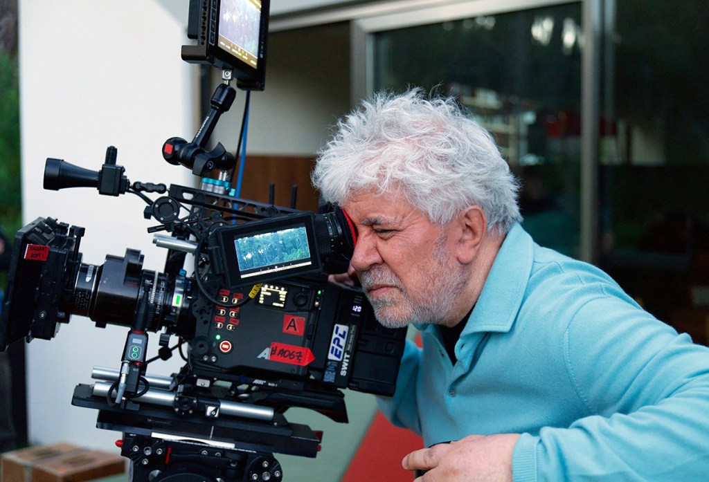 THE ROOM NEXT DOOR, (aka LA HABITACION DE AL LADO), director Pedro Almodovar, on set, 2024. ph: Iglesias Mas / © Sony Pictures Classics / Courtesy Everett Collection