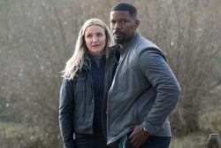 Back In Action. (L to R) Cameron Diaz as Emily and Jamie Foxx as Matt in Back In Action. Cr. John Wilson/Netflix © 2024.